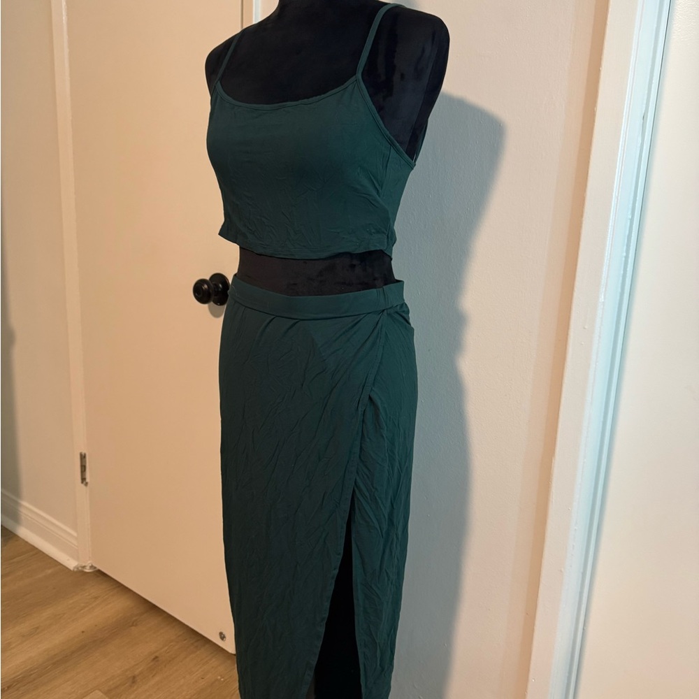Dark Green Two-Piece Set